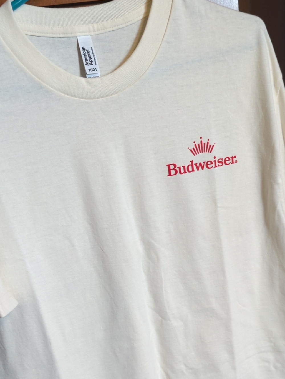 Budweiser Cream Tee with Red Crest Logo Large